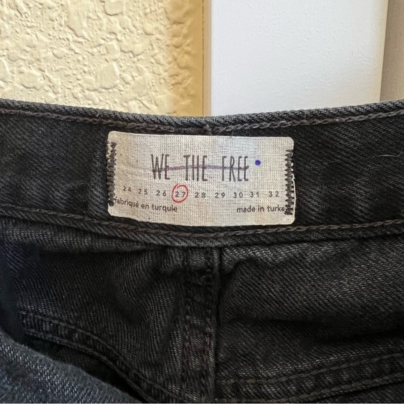 Free People Maggie Mid Rise Black Distressed Jeans - Picture 4 of 6